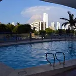 Apartamento De 3 Alcobas Tc16 Cerca Al Mar Con Aire Acondicionado Y Wifi