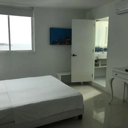Apartamento De 3 Alcobas Tc16 Cerca Al Mar Con Aire Acondicionado Y Wifi * Cartagena