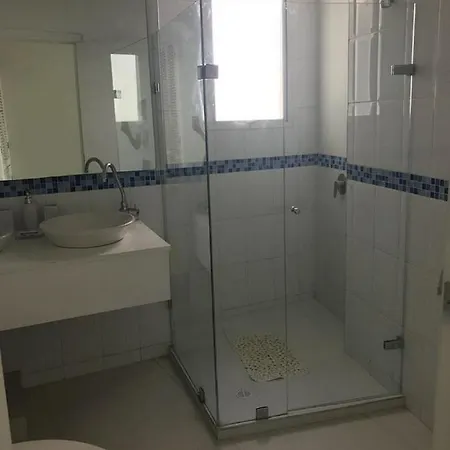 Apartamento De 3 Alcobas Tc16 Cerca Al Mar Con Aire Acondicionado Y Wifi *