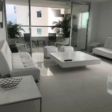 Apartamento De 3 Alcobas Tc16 Cerca Al Mar Con Aire Acondicionado Y Wifi * Cartagena